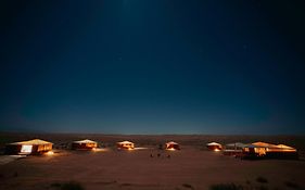 Silent Dunes Camp